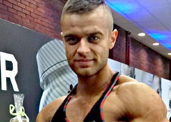 PATRYK  KUCHAREWICZ