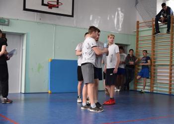 Szkolny Turniej Siatkówki w sokólskiej "Zawodówce"