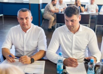 Czas remontu sokólskiego basenu wydłuża się, a koszty inwestycji rosną.