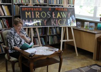 Spotkanie z poezją Mirosławy Marty Kiczuk