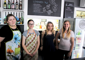 Wakacyjne staże uczniów w ramach projektu