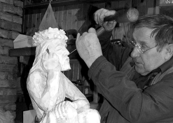Odszedł PIOTR SZAŁKOWSKI (1938-2020) ceniony rzeźbiarz ludowy